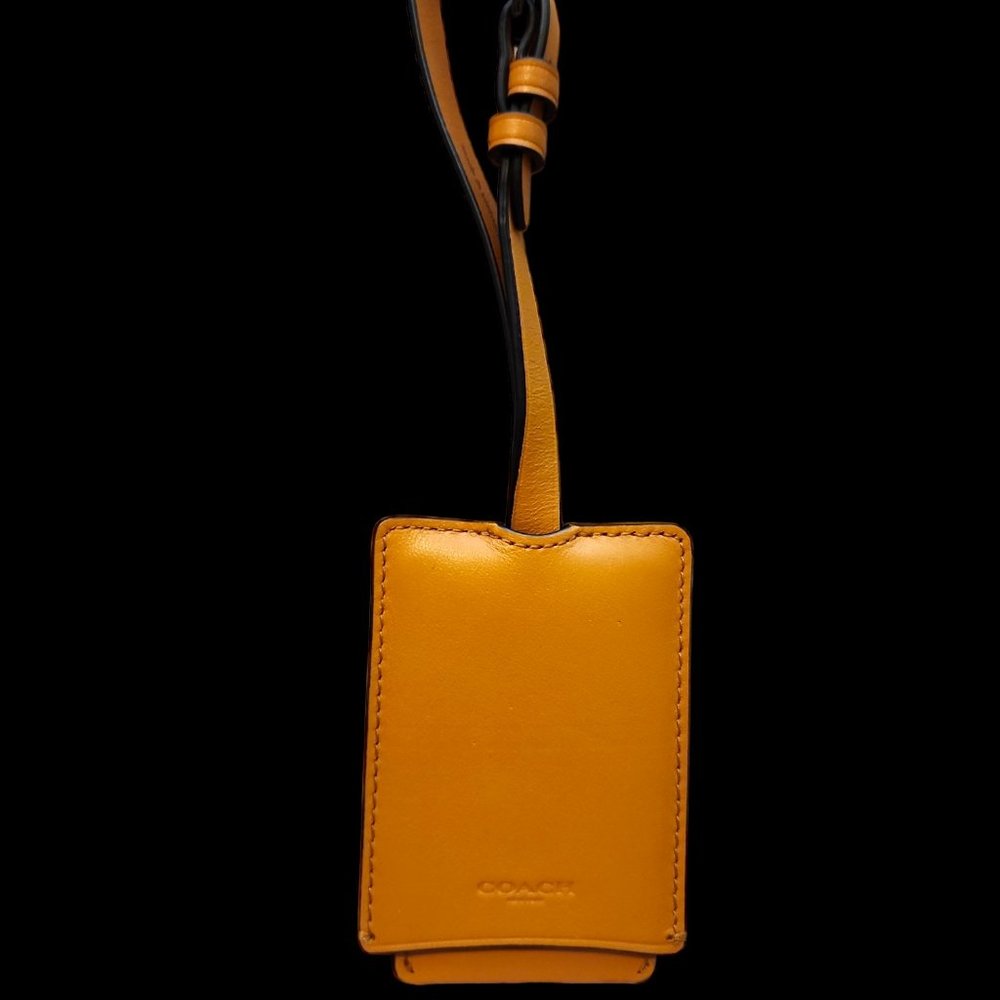 Coach Suitcase Tag